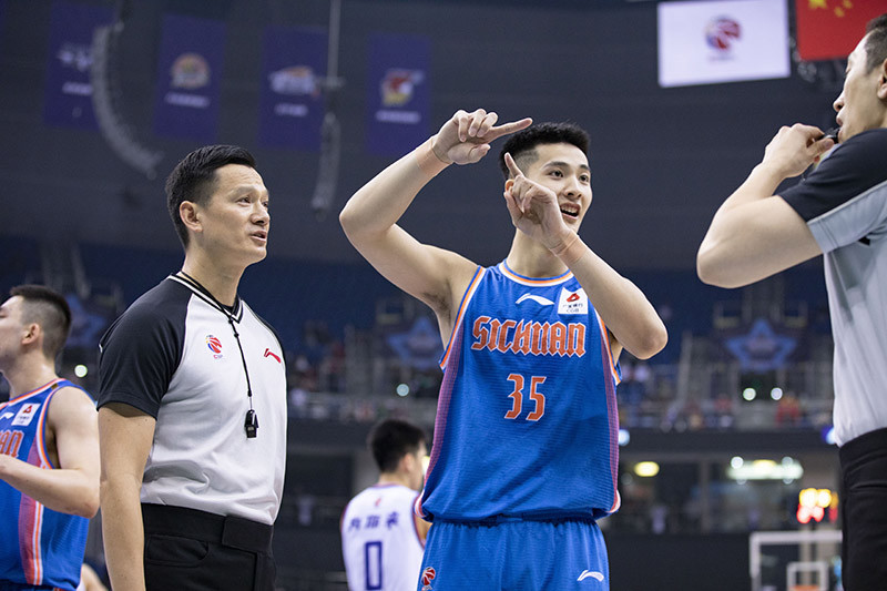  CBA全明星周末，张镇麟蝉联技巧挑战赛冠军
