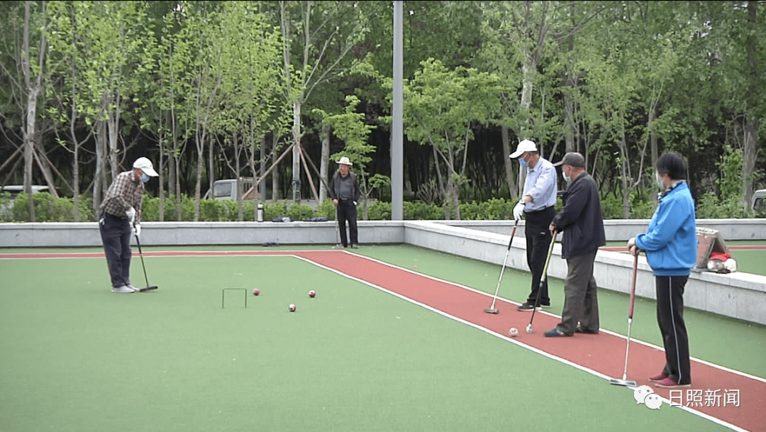  网球主题公园开园，多功能场地满足全民需求