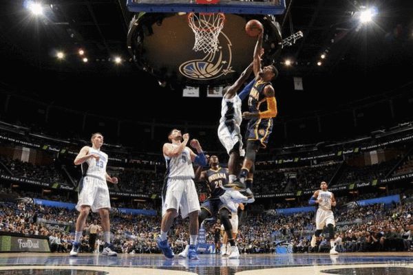  NBA2K联盟赛激情碰撞，篮球与电竞融合创新体验  