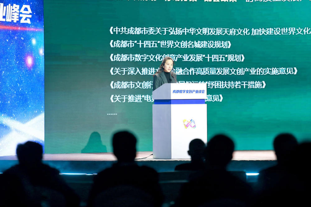  电竞产业蓬勃发展引领数字浪潮