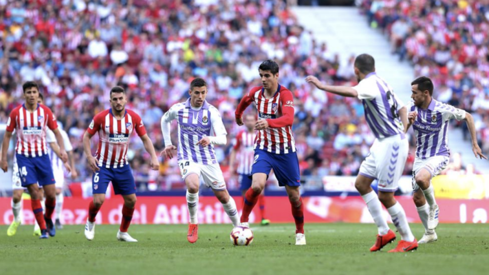  巴塞罗那爆冷负于保级队，卫冕之路遇阻  